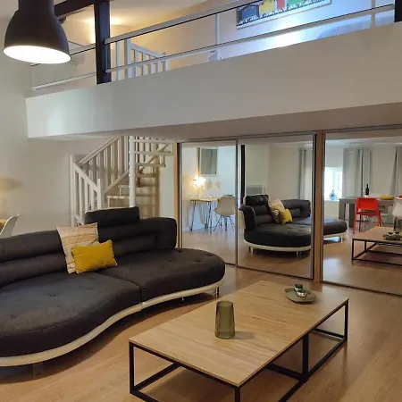 Charme De Victor Conciergeriedamecarcas