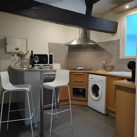 Апартаменти Charme De Victor Conciergeriedamecarcas *